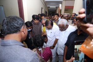 ചേർത്തുപിടിച്ച്..... 4 d6