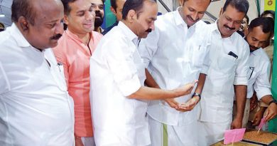 ഓണവിപണിയിൽ റെക്കോർഡിട്ട് സപ്ലൈകോ ഓണവിപണിയിൽ റെക്കോർഡിട്ട് സപ്ലൈകോ